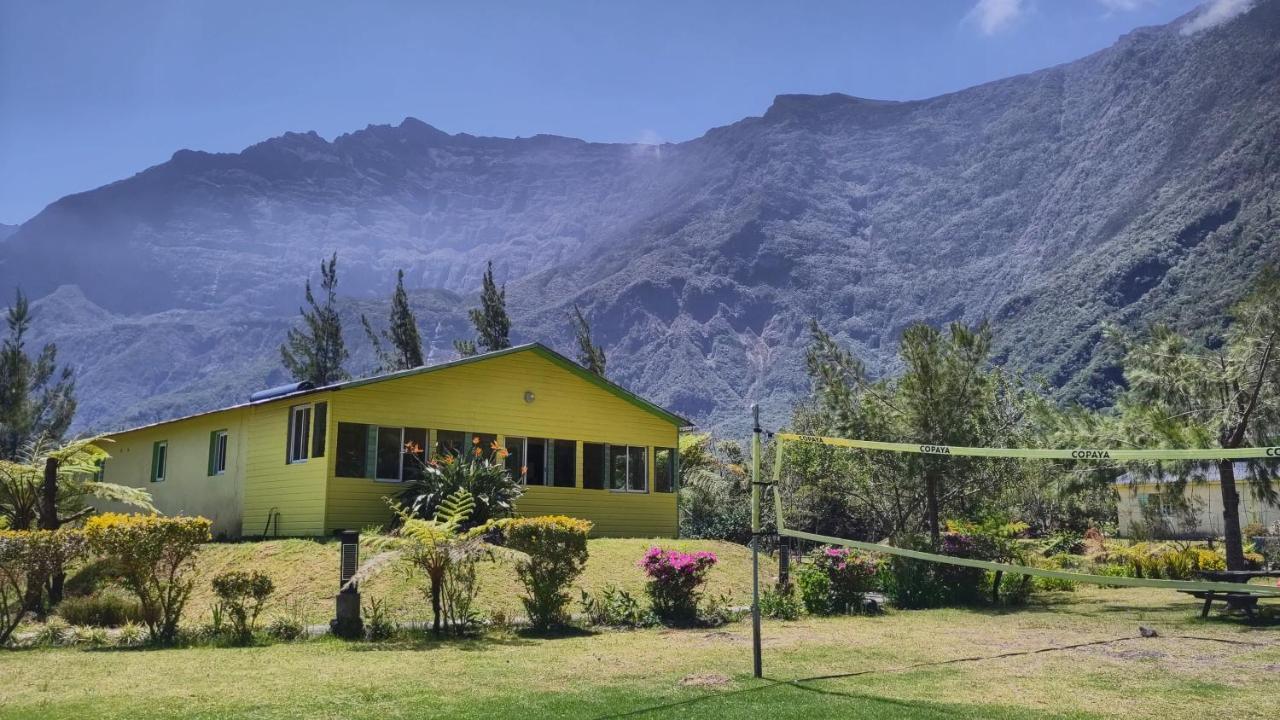 Olatika - Gite Des Cascades Cilaos Exteriör bild